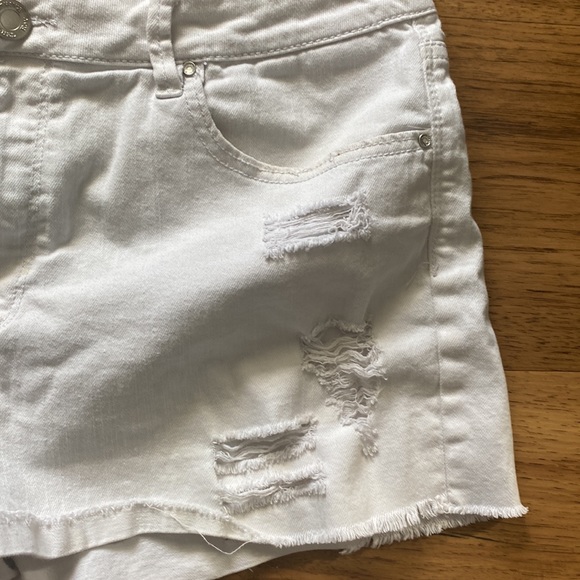 White Denim Jean Shorts by Rachel Roy - Picture 2 of 6